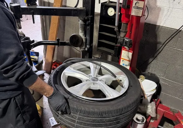 Mounting a tire on an Audi wheel